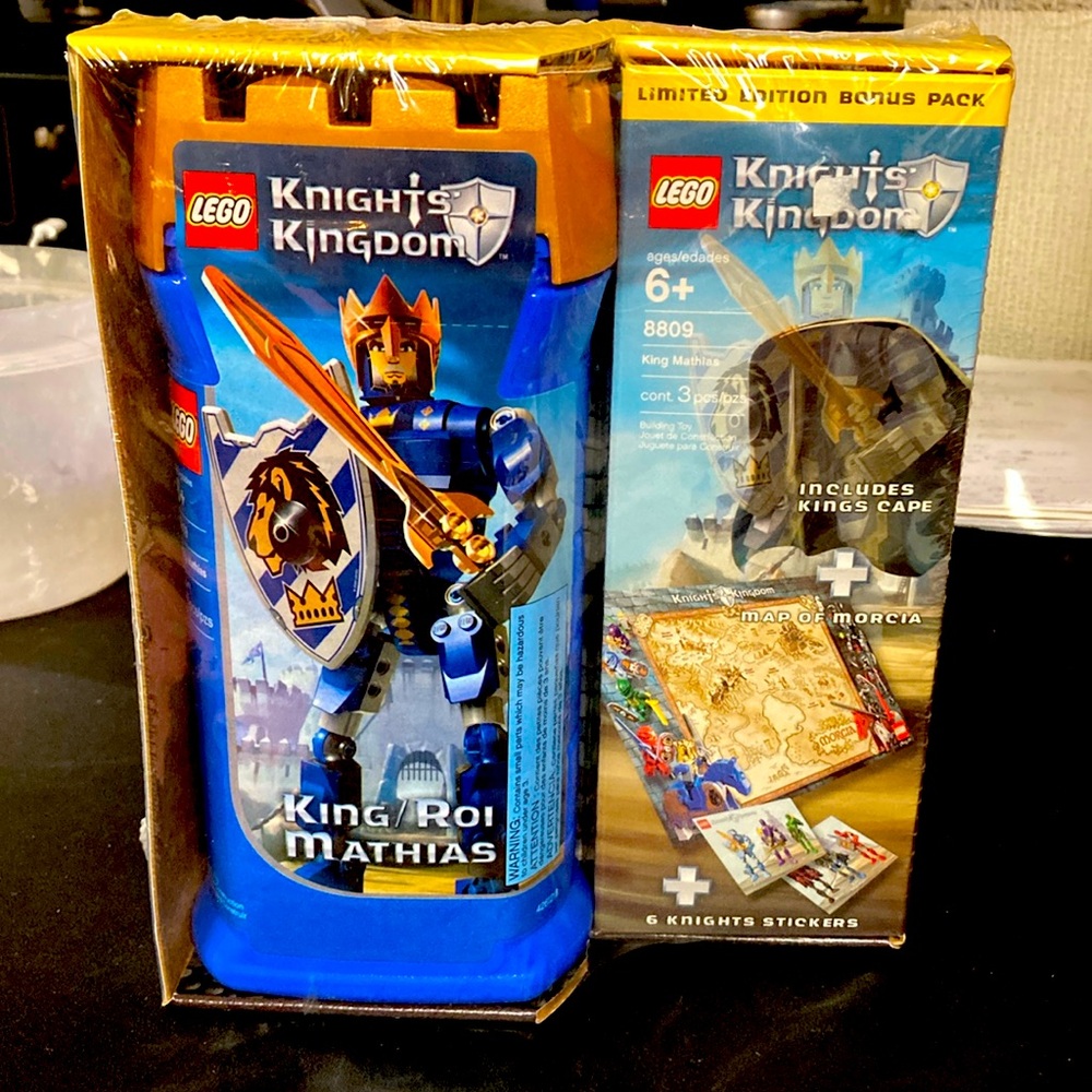 New Knights Kingdom 8809 With Limited Edition Bonus Pack